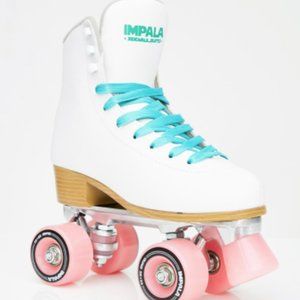 Impala Quad Roller Skates White *slight damage on the tip of the shoe*